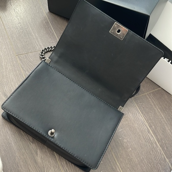 Chanel Le Boy handbag for sale, black with silver hardware. 100% authentic. - Picture 4 of 14